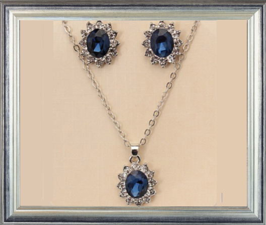 Win 1 of 7 CRYSTAL Titanic Inspired Jewellery Sets!